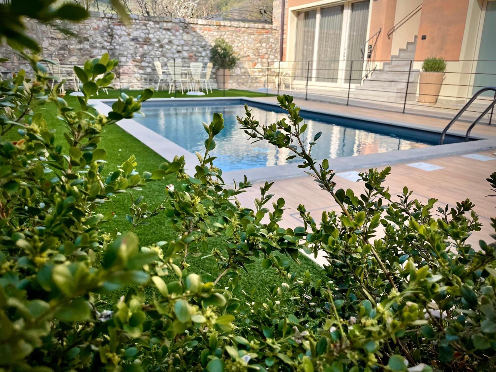 Villa Fontanelle Gardapartments Polpenazze del Garda Dış mekan fotoğraf