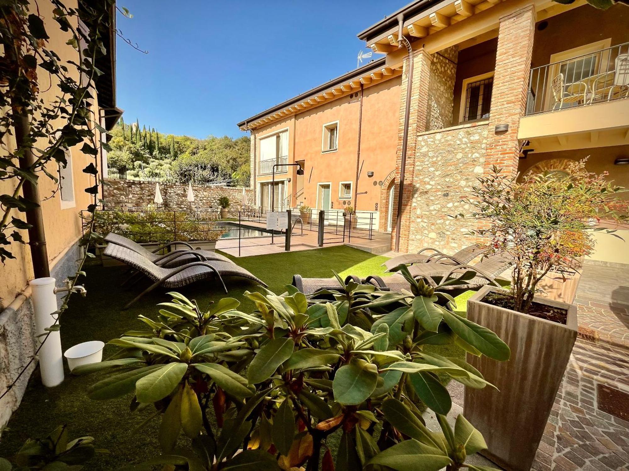 Villa Fontanelle Gardapartments Polpenazze del Garda Dış mekan fotoğraf