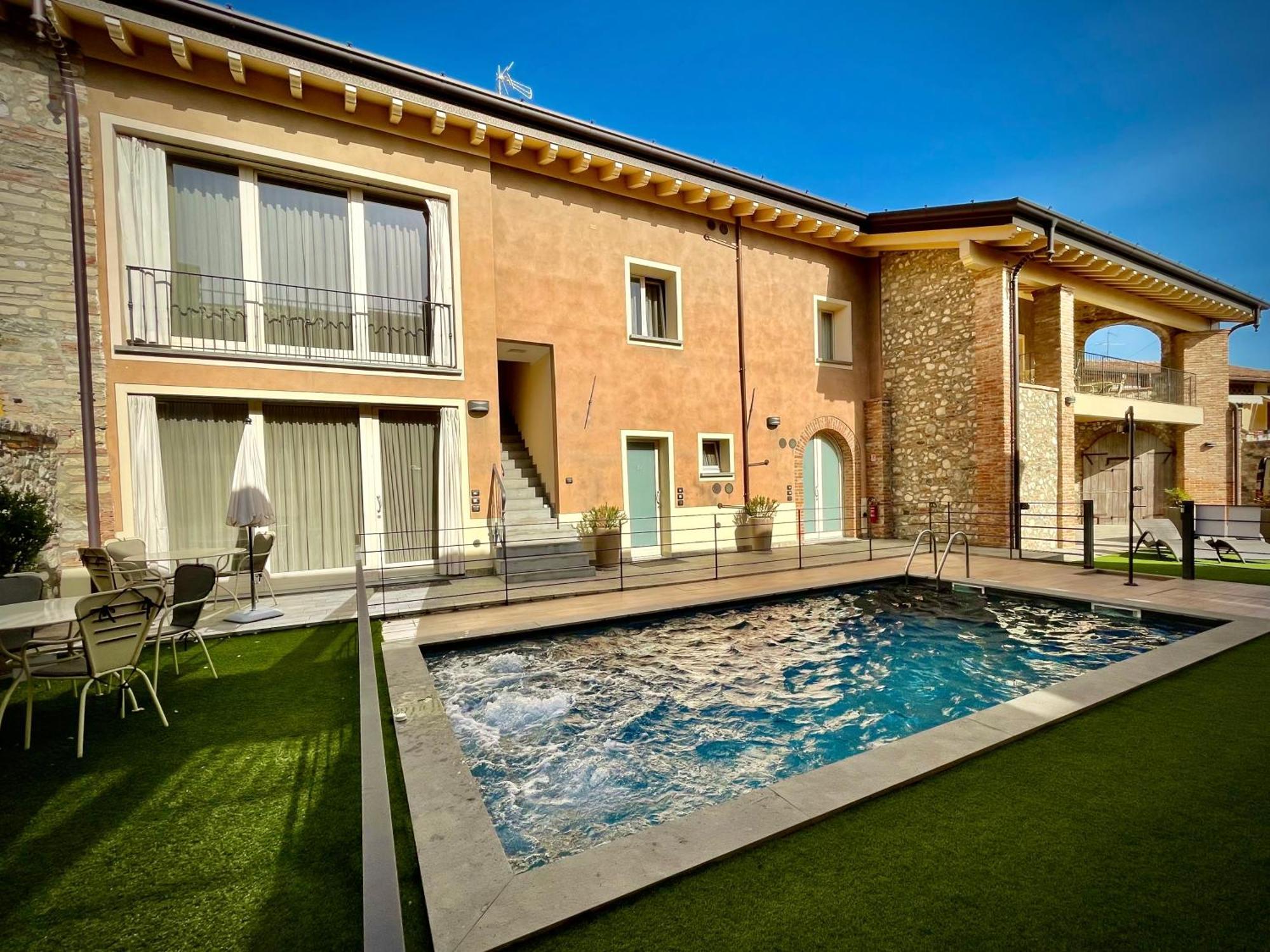 Villa Fontanelle Gardapartments Polpenazze del Garda Dış mekan fotoğraf