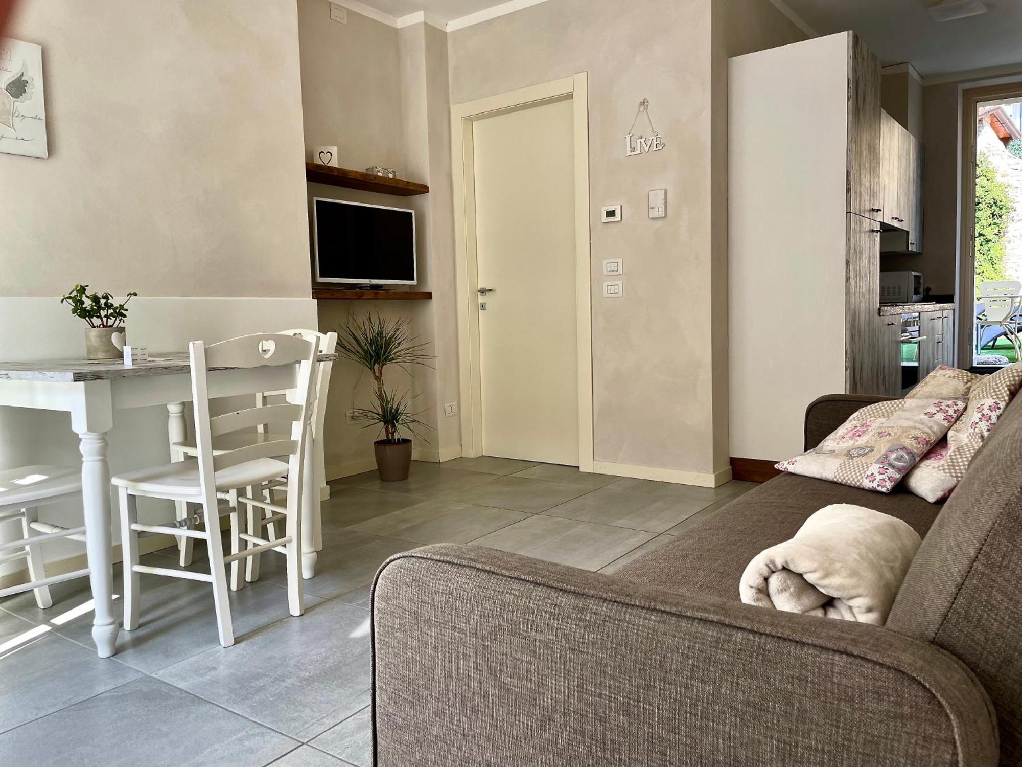 Villa Fontanelle Gardapartments Polpenazze del Garda Dış mekan fotoğraf
