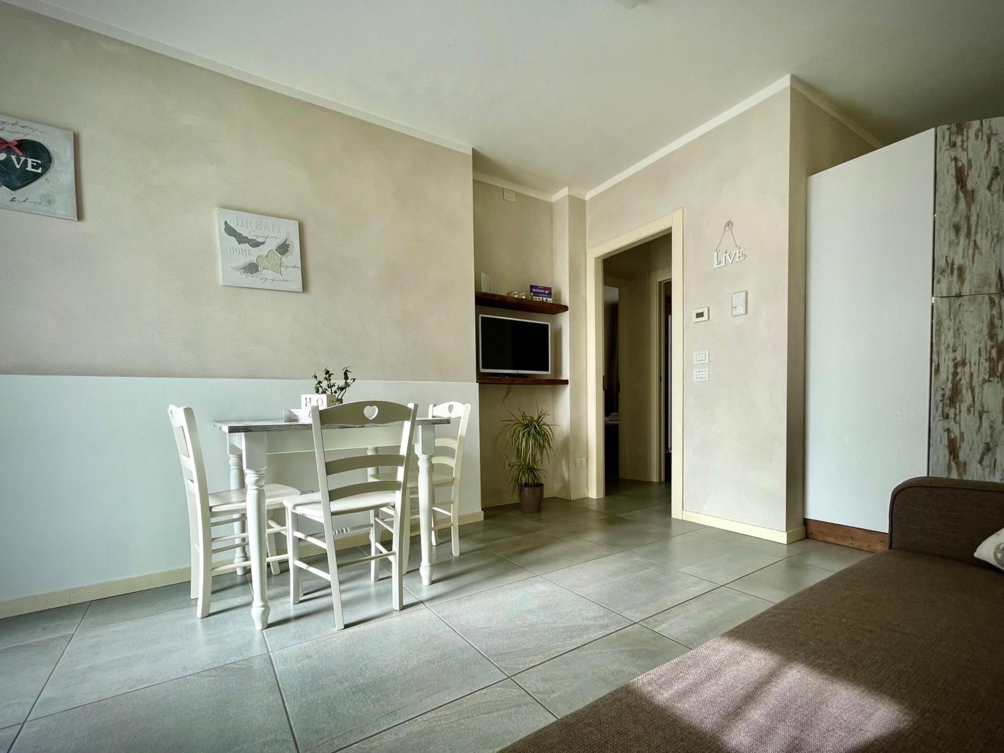 Villa Fontanelle Gardapartments Polpenazze del Garda Dış mekan fotoğraf