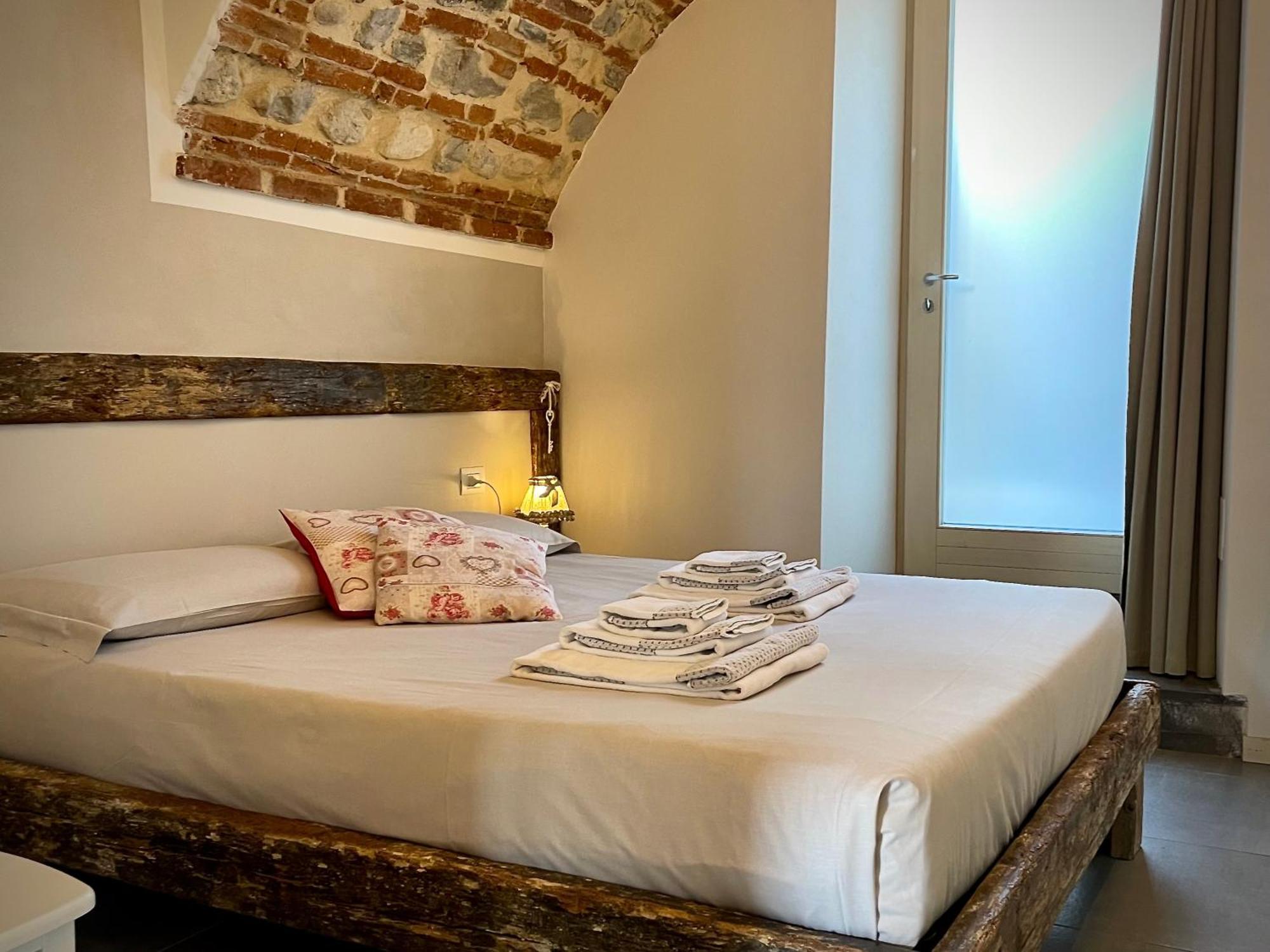 Villa Fontanelle Gardapartments Polpenazze del Garda Dış mekan fotoğraf