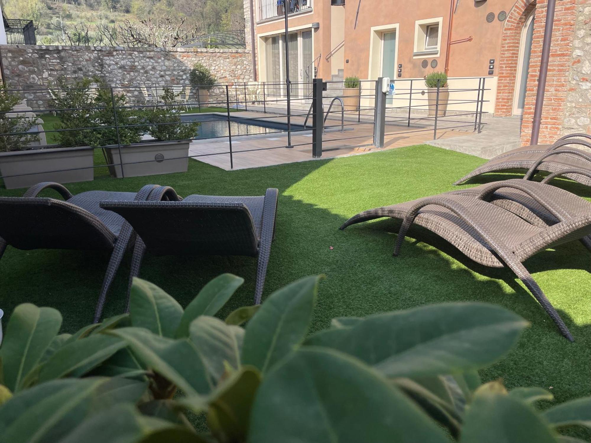 Villa Fontanelle Gardapartments Polpenazze del Garda Dış mekan fotoğraf